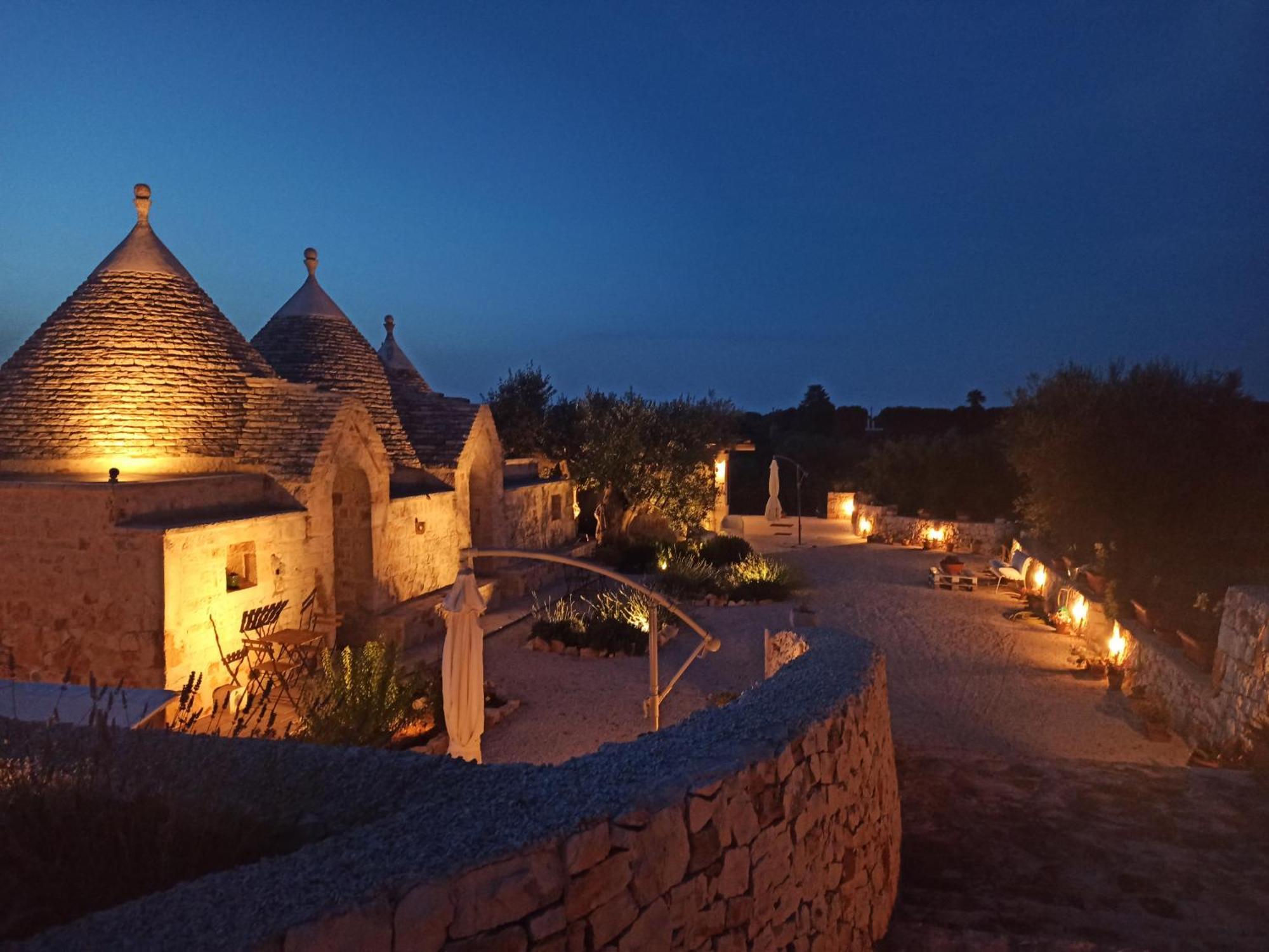Trulli Don Pietro Casa de hóspedes Castellana Grotte Exterior foto