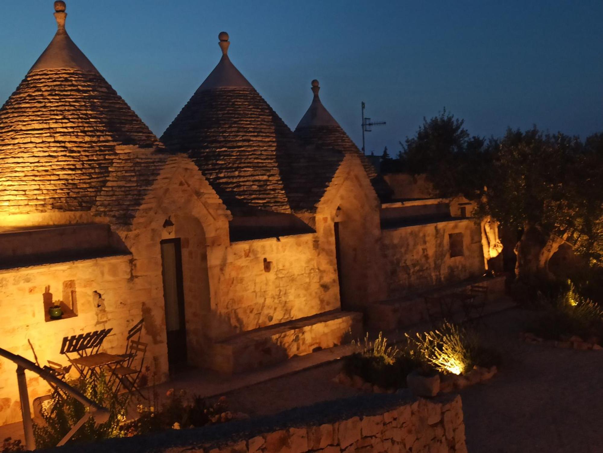 Trulli Don Pietro Casa de hóspedes Castellana Grotte Exterior foto